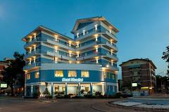 HOTEL RISTORANTE MONDIAL PORTO RECANATI DI STORANI MARIO & C. SNC