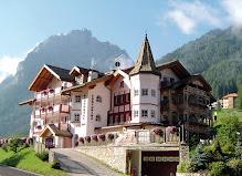 HOTEL CHALET CONTURINA