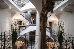 GOLDENSTERN RESIDENCE