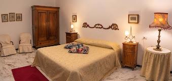 CAMERE SATURNIA
