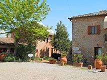 AGRITURISMO FULLINO NERO X
