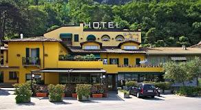 Baia di Parè -Hotel Ristorante Pizzeria