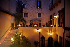 Palazzo Paruta Hotel