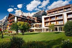 HOTEL LADINIA