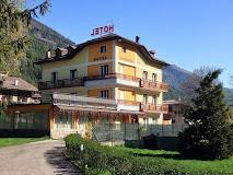 HOTEL AURORA
