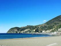 IMMOBILIARE AMICA - CINQUETERRE RENTALS