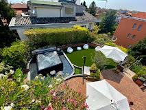 VILLA FIORITA APARTAMENTS