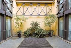 Adriano Residence