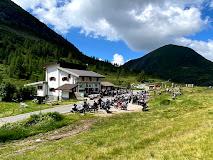Rifugio Passo Vivione