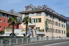 HOTEL AURORA