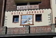 HOTEL MEUBLE' JUMEAUX