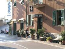 HOTEL LA MARINA