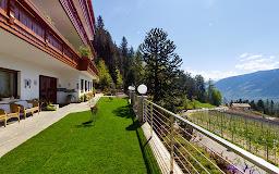PENSIONE HAHNENKAMM