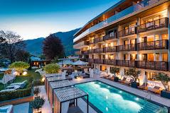 HOTEL PARADIES