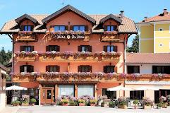 DA VILLA