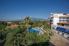Sant'Alphio Garden
