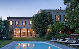 Sister's House