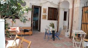 Syrakosia