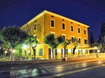 ALBERGO MOSCHINI