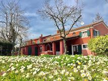 AGRITURISMO LE CASE ROSSE