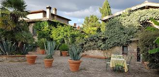 HOTEL IL PIETRETO