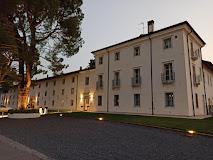 ALBERGO AI PINI