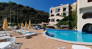 Carasco Hotel