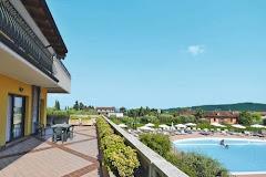 Le Terrazze sul Lago Suite Hotel