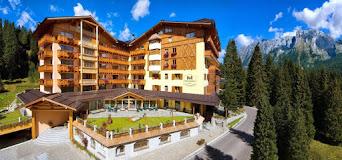 HOTEL CARLO MAGNO ZELEDRIA