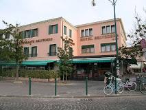 HOTEL BELVEDERE