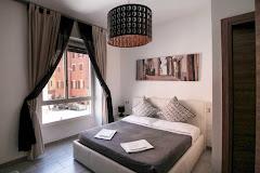 LA SUITE 3