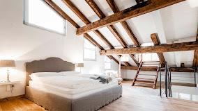 LAUBENHAUS BOOKING BOLZANO