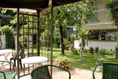 Hotel Aurora Garden
