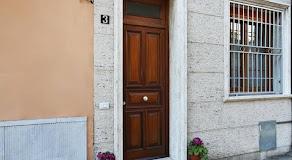 LUPORI HOUSE