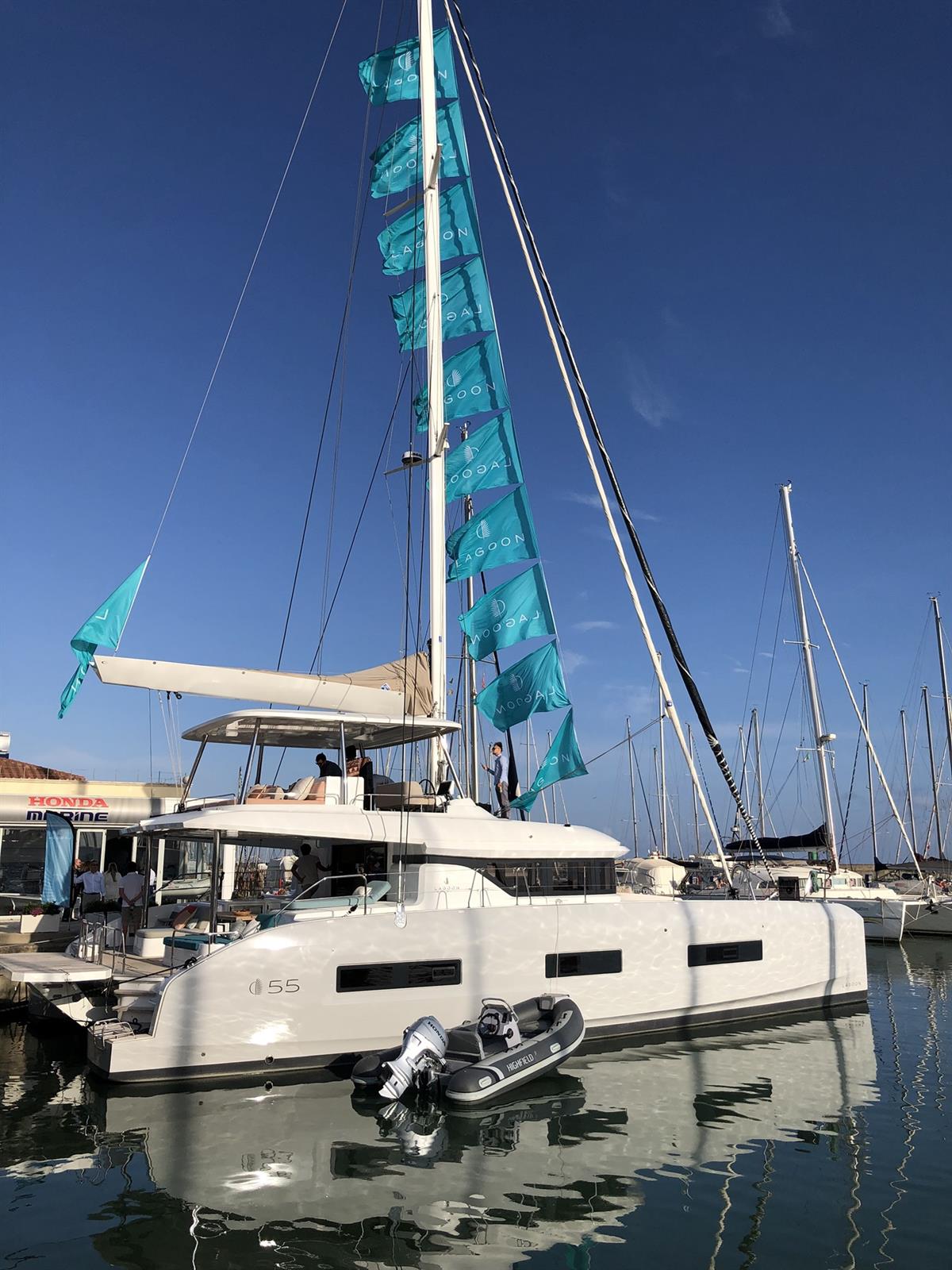 Spartivento Yachts & Charter