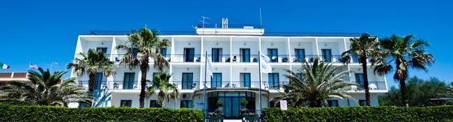 Tichos Hotel