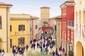 Città Sant'Angelo Fashionable Outlet Village