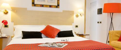 Hotel Plaza Opera