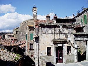 Torre dell'Orologio  e Masso Leopoldino