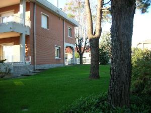 B&B GROANE