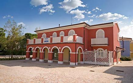 La Piazzetta Affittacamere B&B