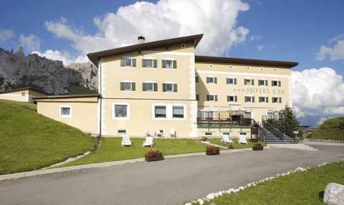 HOTEL CIR