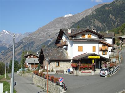 Albergo Cheverel - >La Salle