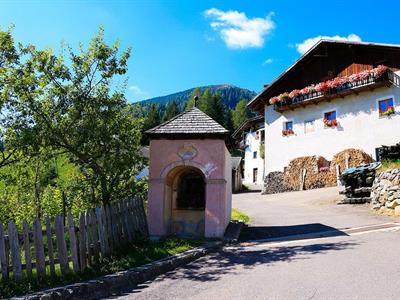 Baumannhof - >Proveis