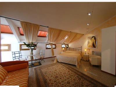 Alla Galleria B & B - >Verona