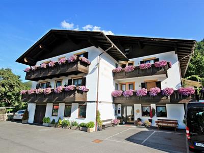 Residence Karpoforus - >Tarres