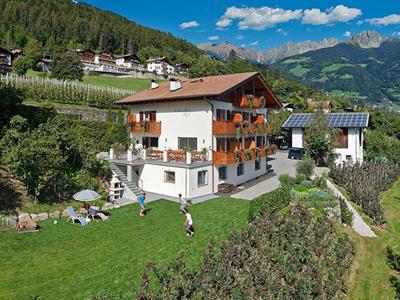 Schlecht'n Hof - >Tirol