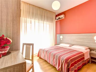 Hotel Maxy - >Torre Pedrera