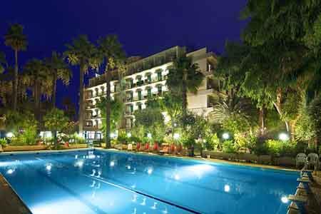 Hotel Relax