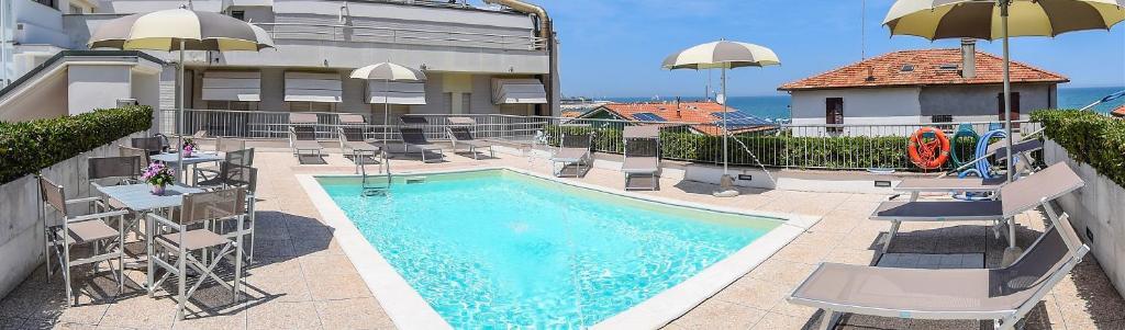 HOTEL CORALLO